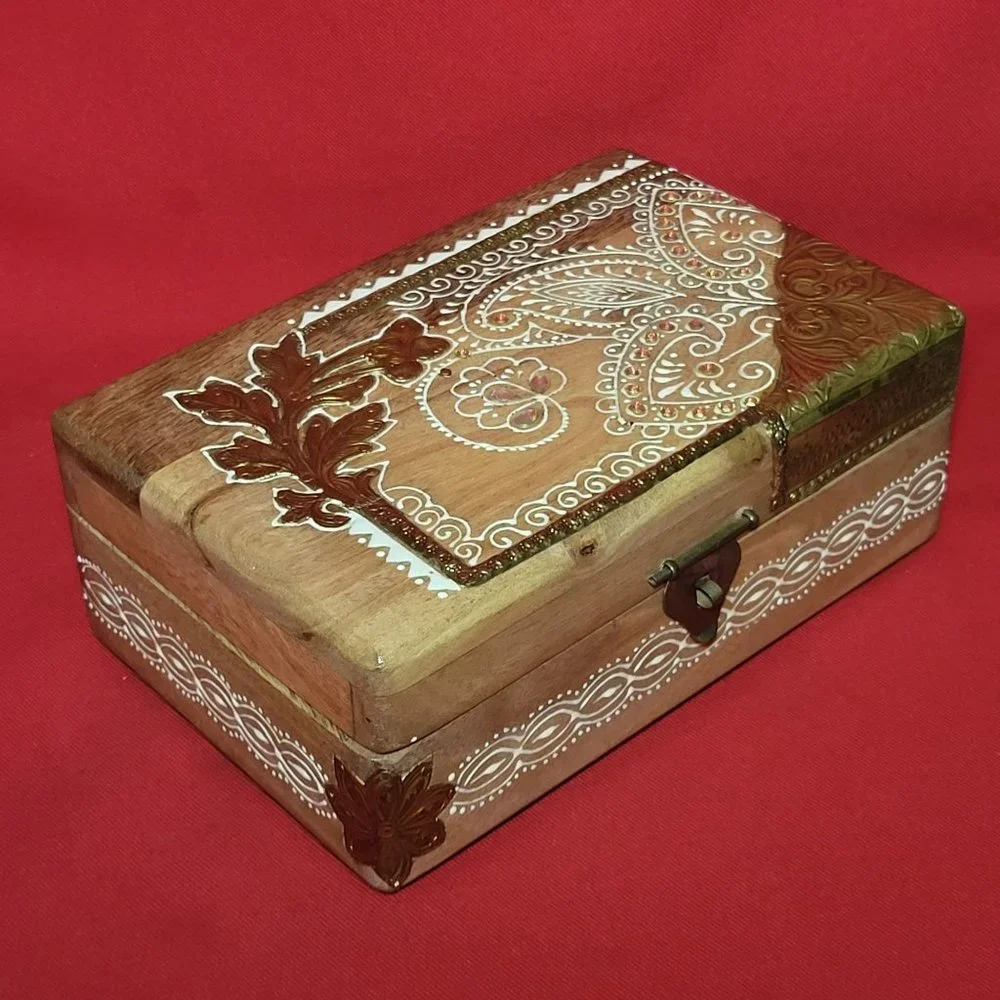 VTG Wooden Jewelry Keepsake Trinket Box White Gold Floral Design